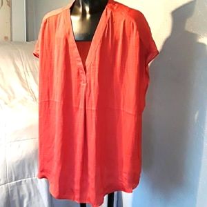 Lovely polyester summer blouse feels like Silk